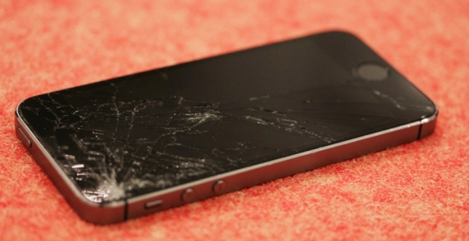 Iphone6s Iphone6splus画面割れ 買取がお得 液晶割れiphoneの処分方法 買取 下取り 修理
